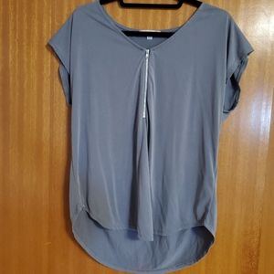 Grey Blouse - Green Envelope LA - size L